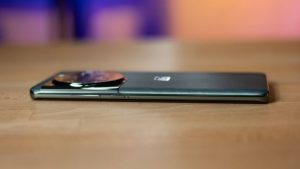 OnePlus 13 برای یک نوآوری مورد استقبال قاب های چوبی قرار می گیرد